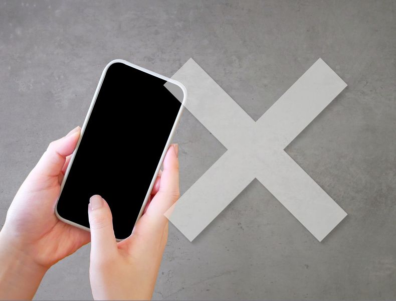 ドコモの強制解約とは？